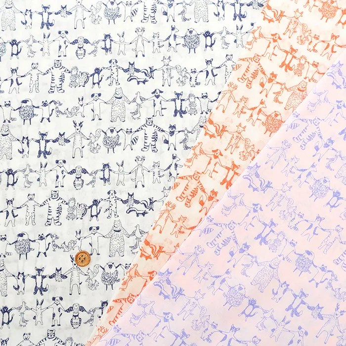 コットン60ローンプリント生地 仲良しアニマル