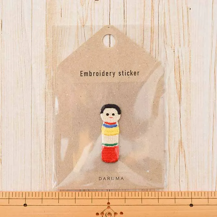 刺繍ステッカー　コケシ